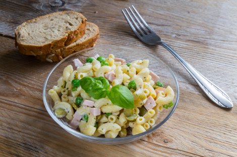 Nudelsalat // (c) 8vfani Nudelsalat