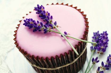 Lavendel Cupcake // © RuthBlack Lavendel Cupcake // © RuthBlack