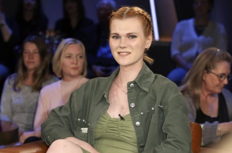 Lucy Hellenbrecht bei der Aufzeichnung der NDR Talk Show im NDR © IMAGO / Future Image Lucy Hellenbrecht bei der Aufzeichnung der NDR Talk Show im NDR © IMAGO / Future Image