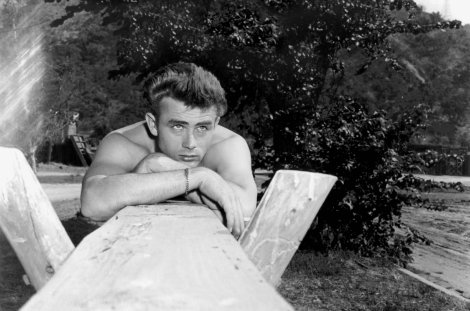 Erotischer Wunschtraum und Vorbild einer ganzen Generation: James Dean @ IMAGO / Allstar
