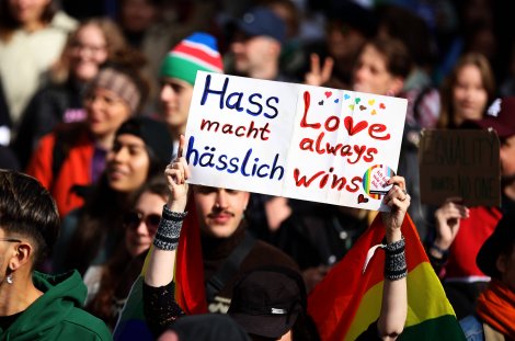 Wer schön sein will, sollte nicht hassen @ IMAGO / Müller-Stauffenberg