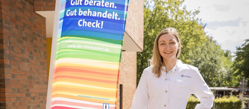 SCHWULISSIMO fragte nach bei Dr. Hanna-Marie Weichel, Ärztin und wissenschaftliche Mitarbeiterin aus dem Fachbereich Infektiologie des Ambulanzzentrums des Universitätsklinikum Hamburg-Eppendorf. 